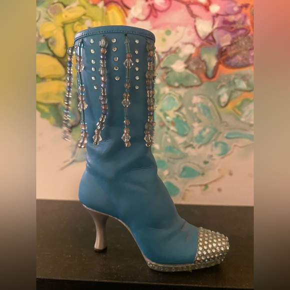 Just the Right Shoe by Raine beautiful boot called Groovy Baby - Picture 1 of 5